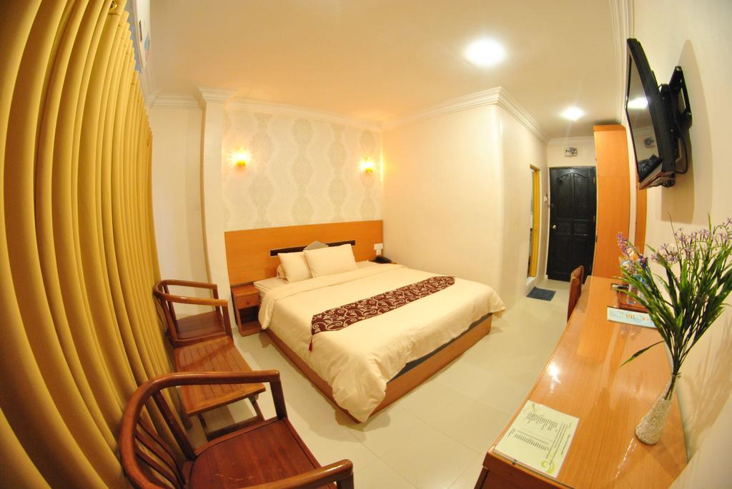 Hotel Panorama Tanjung Pinang Phòng bức ảnh