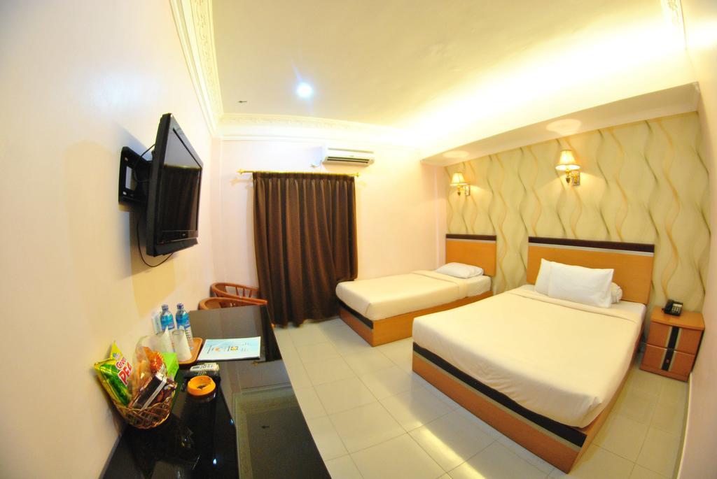 Hotel Panorama Tanjung Pinang Ngoại thất bức ảnh