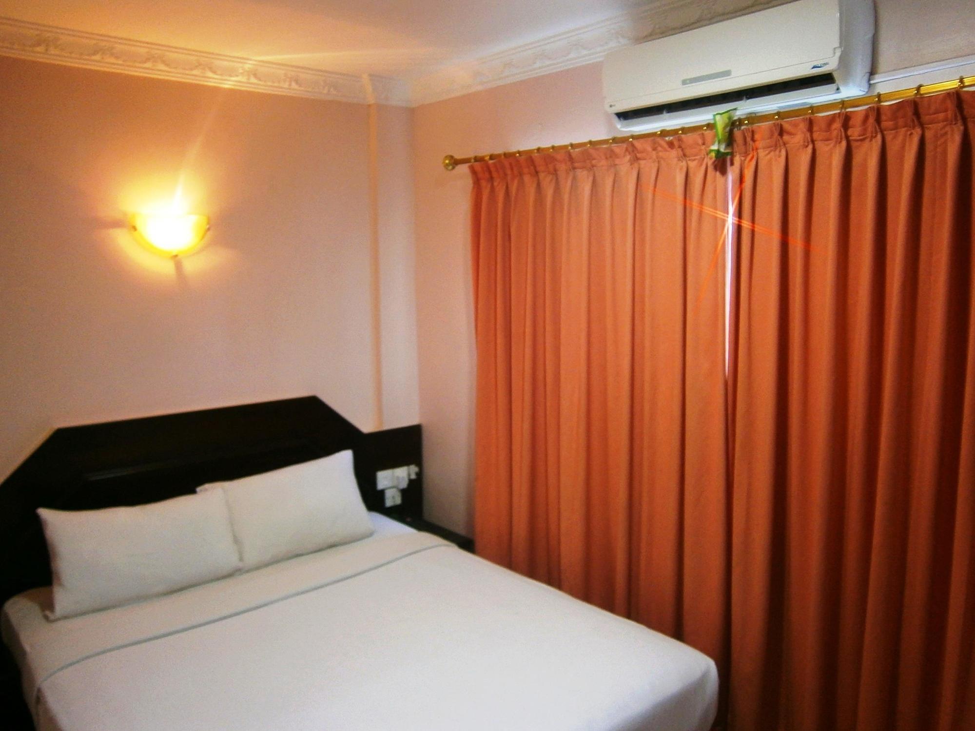 Hotel Panorama Tanjung Pinang Ngoại thất bức ảnh